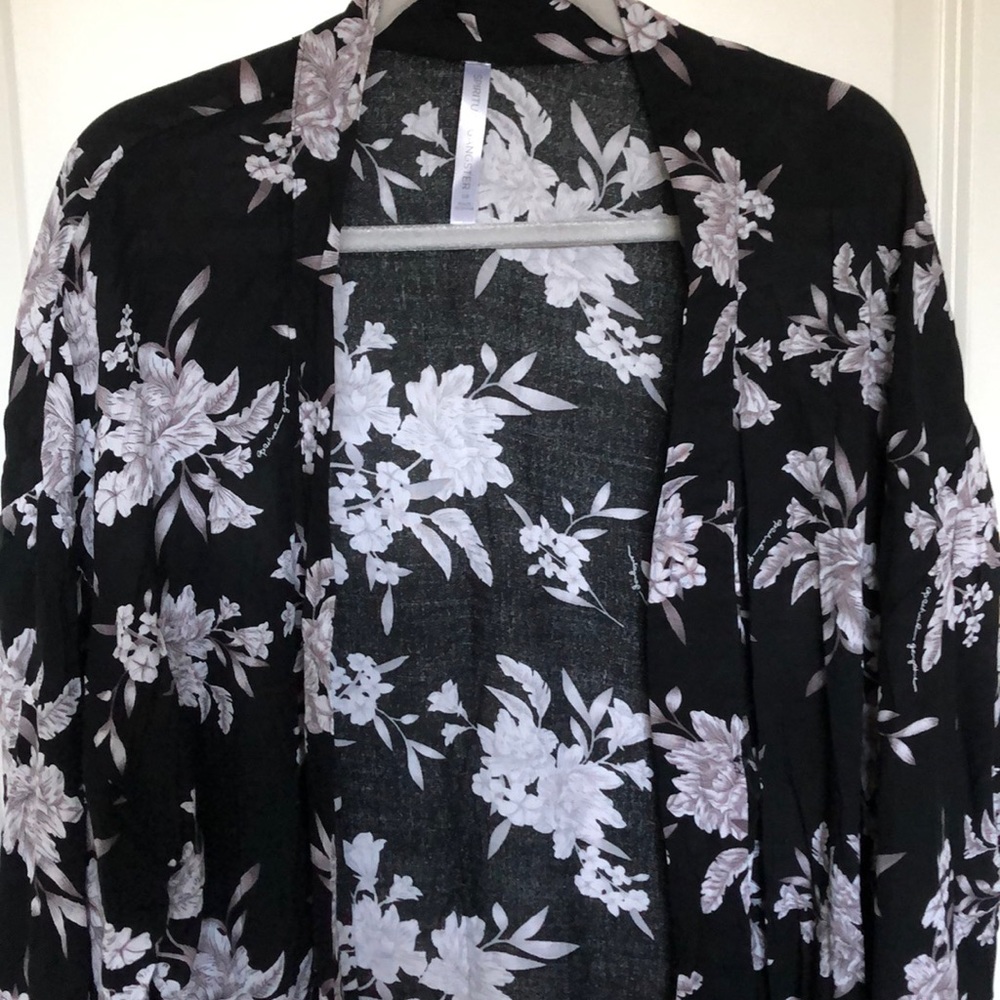 COPY - Kimono from FabFitFun - Picture 3 of 5